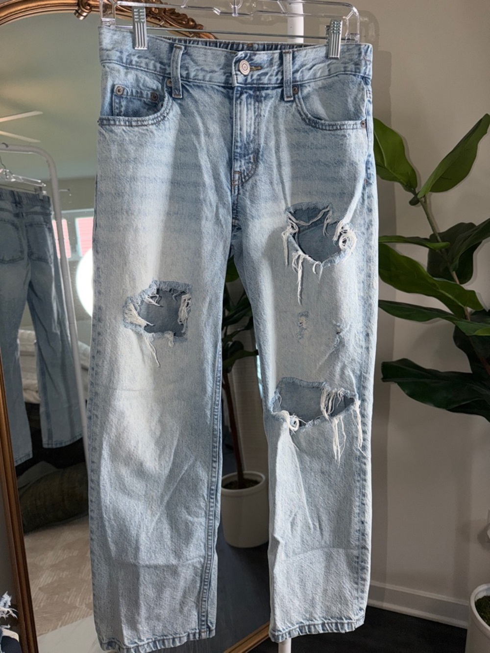 Aeropostale Light Blue Distressed Jeans